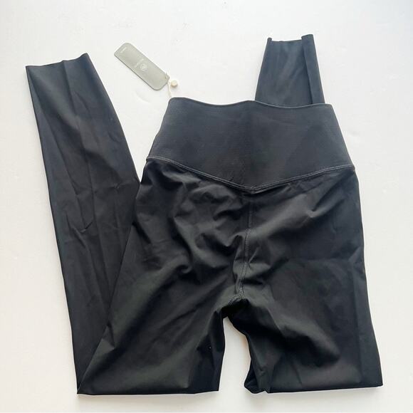 Neiwai Active High Waist Legging Black - Picture 2 of 4